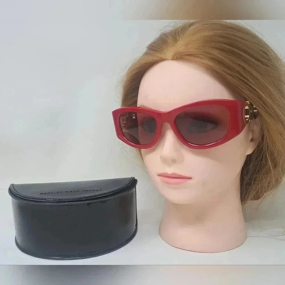 NWOT Salvatore Ferragamo Women's Sunglasses Red Gold Logo SF1082S 53mm 53-19-140